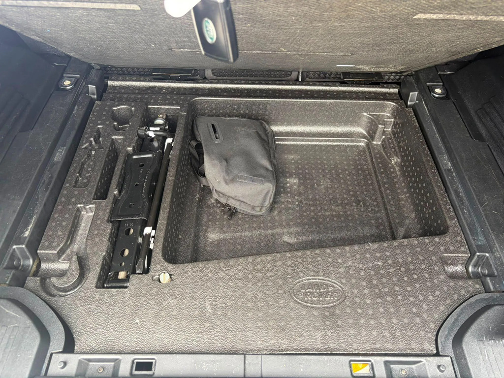 Land Rover Defender 110 D240 Se Blue #38