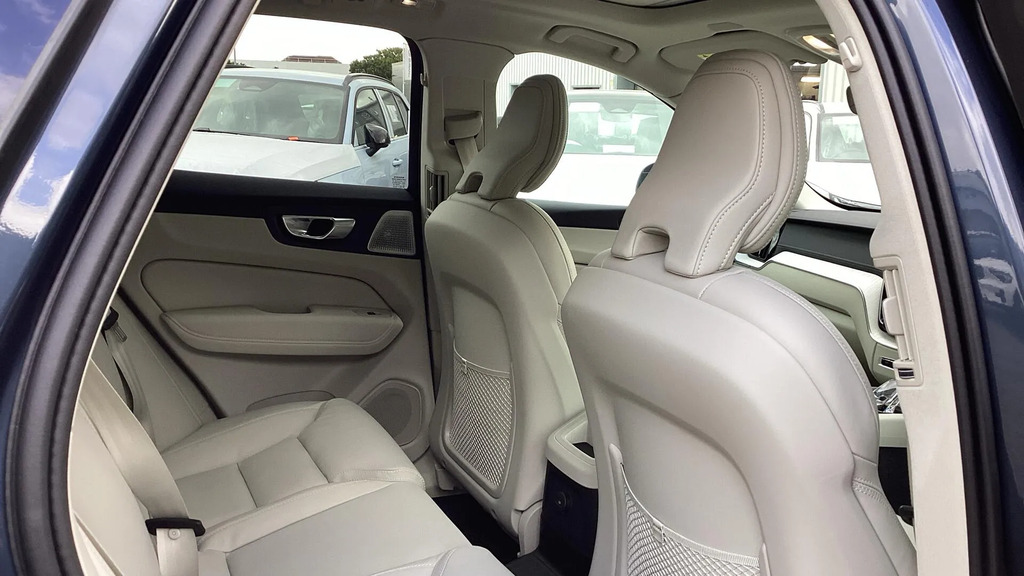 Volvo XC60 2.0 T8 18.8Kwh Ultra Bright Awd Euro 6 Ss #6