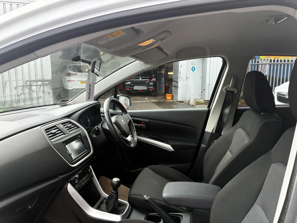 Suzuki SX4 S Cross Sz5 White #27