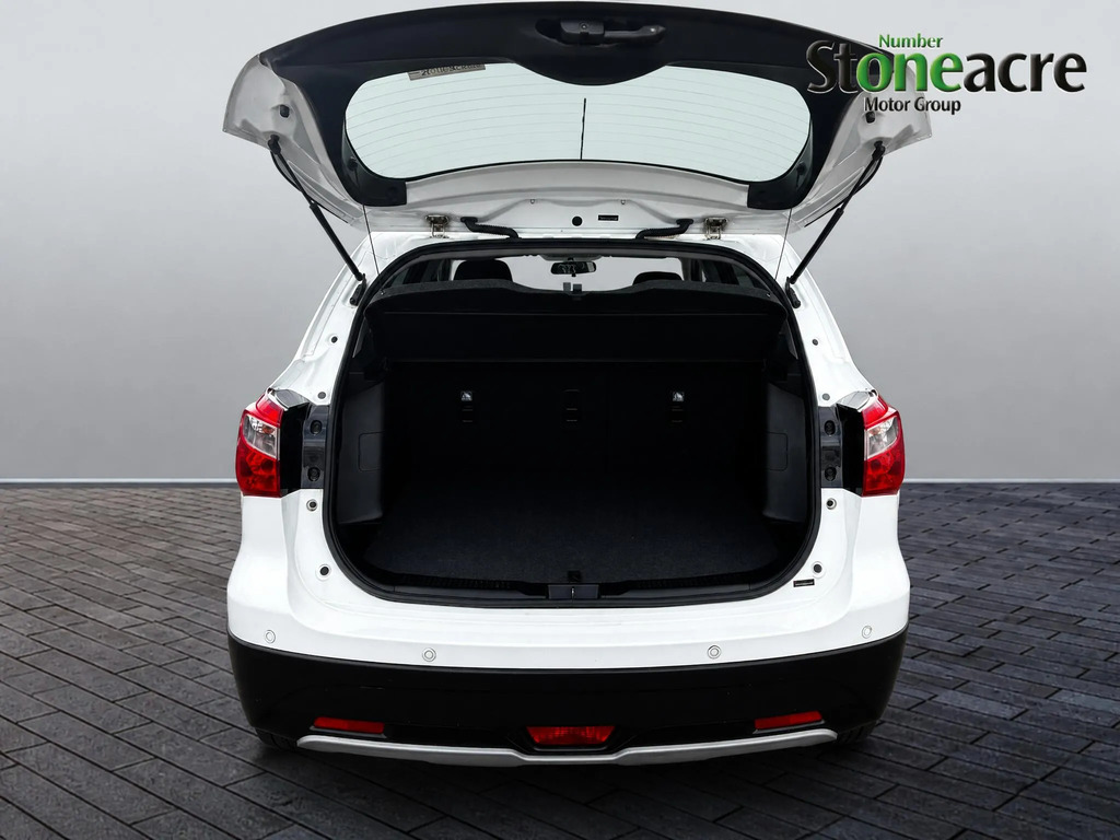 Suzuki SX4 S Cross Sz5 White #9
