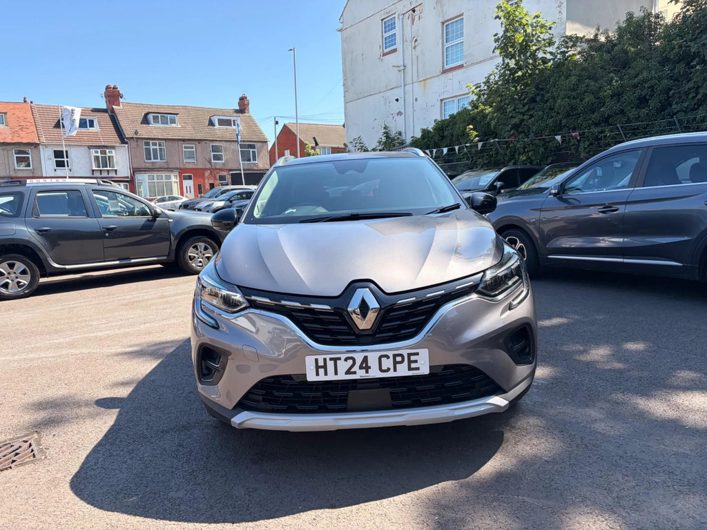 Renault Captur Techno Tce 90 My22