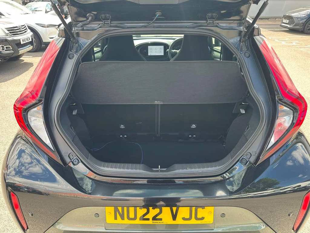 Toyota Aygo X Edge Blue #14