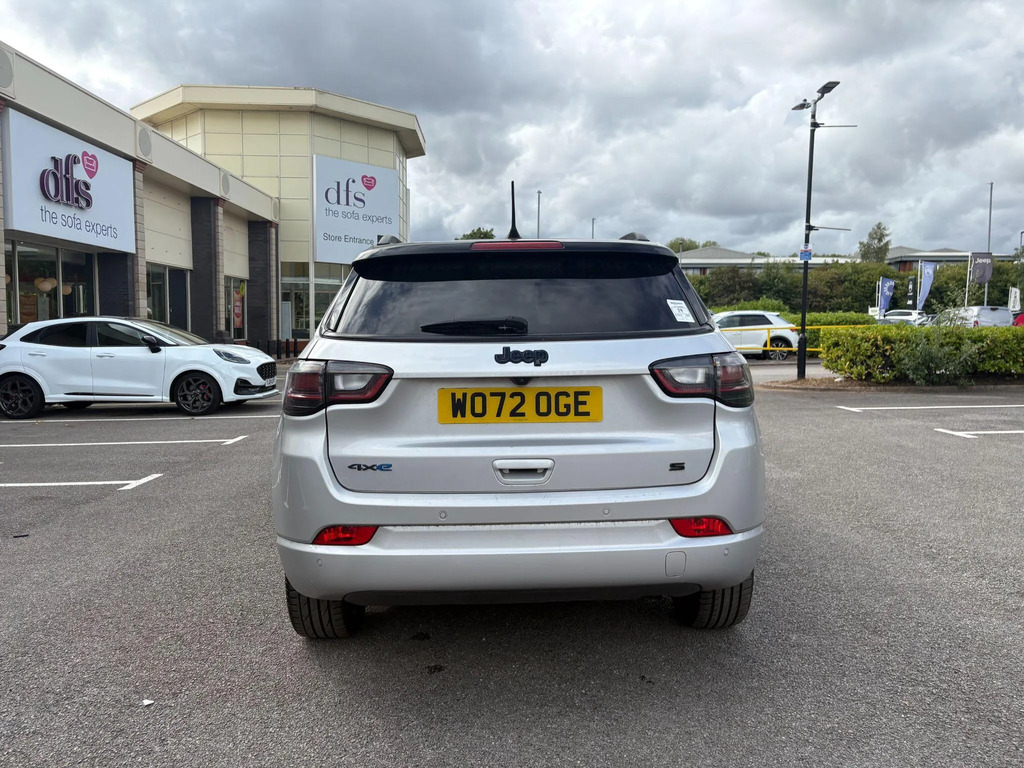 Jeep Compass 1.3 T4 Gse 4Xe Phev S Model  #6