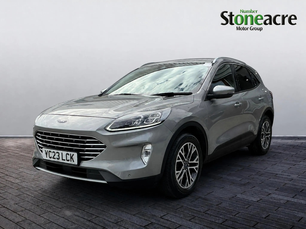 Ford Kuga 1.5 Ecoboost 150 Titanium Edition #3