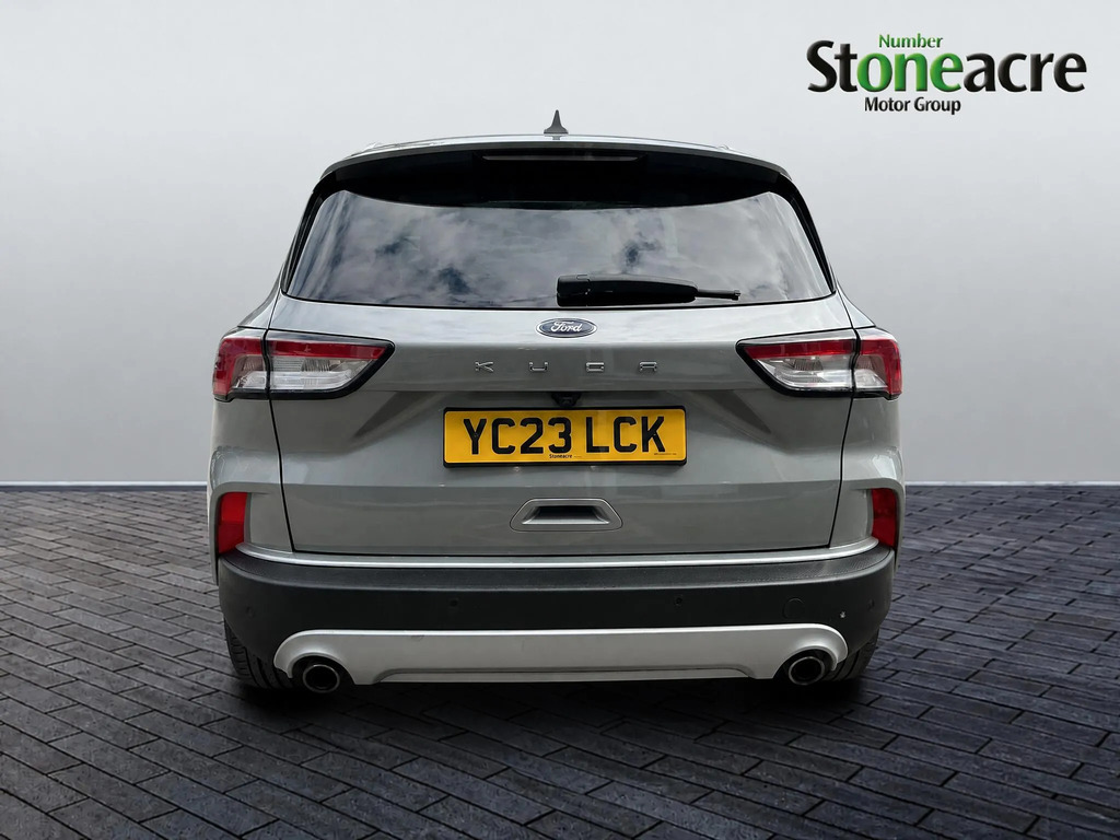 Ford Kuga 1.5 Ecoboost 150 Titanium Edition #6