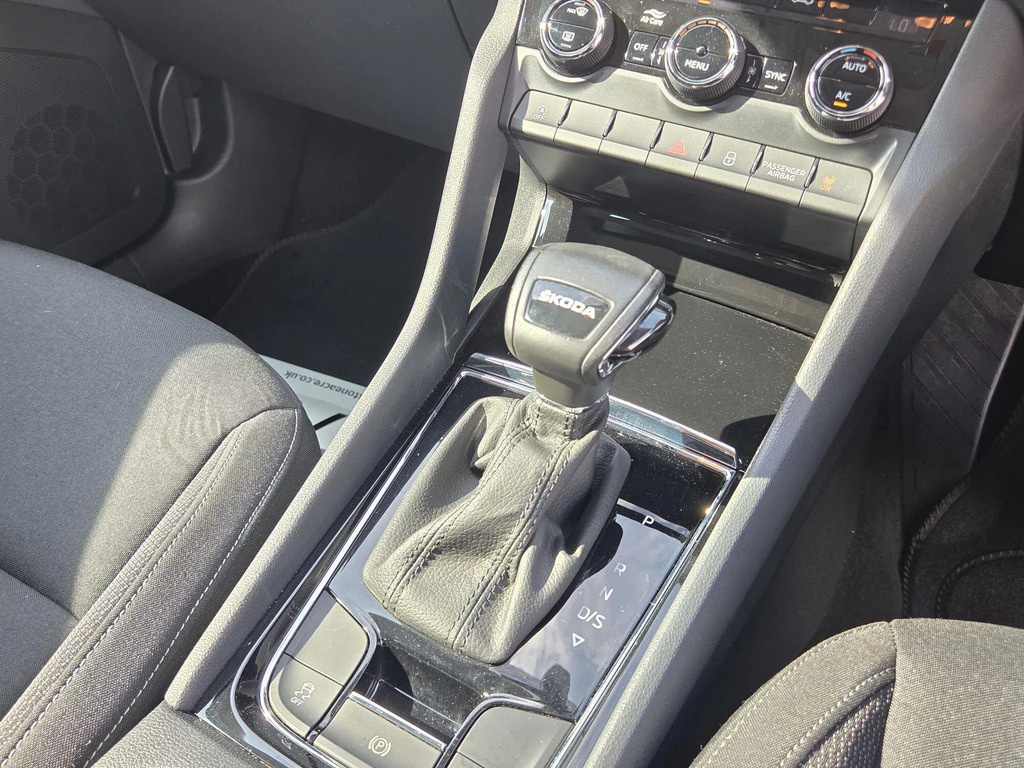 Skoda Karoq 1.5 Tsi Se Technology Blue #26
