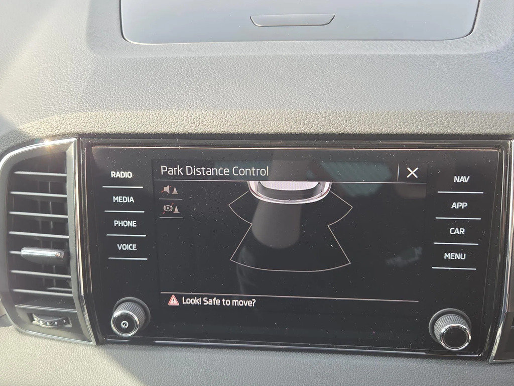 Skoda Karoq 1.5 Tsi Se Technology Blue #10
