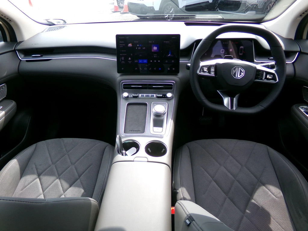 MG MGS5 49Kwh Se Suv 170 Ps Silver #12
