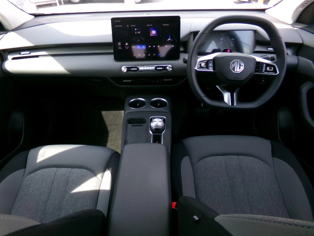MG MGS5 49Kwh Se Suv 170 Ps Silver #10