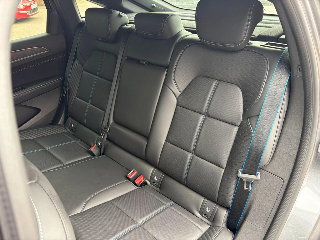 Renault Arkana 1.6 E-tech Esprit Alpine Suv Hybrid Aut Black #12