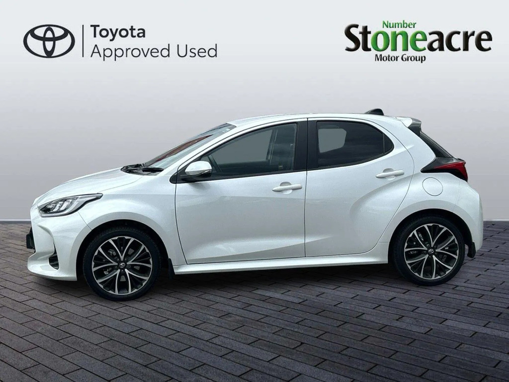 Toyota Yaris 1.5 Hybrid Design Cvt #6