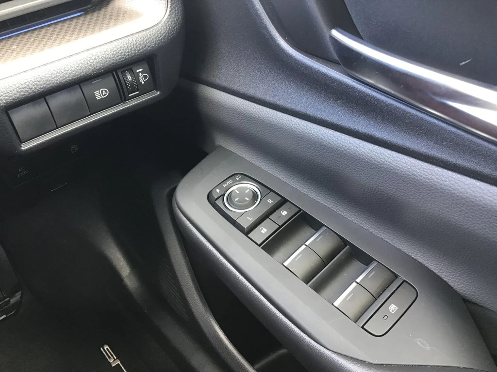 Toyota Prius 2.0 Phev Design Cvt Grey #11