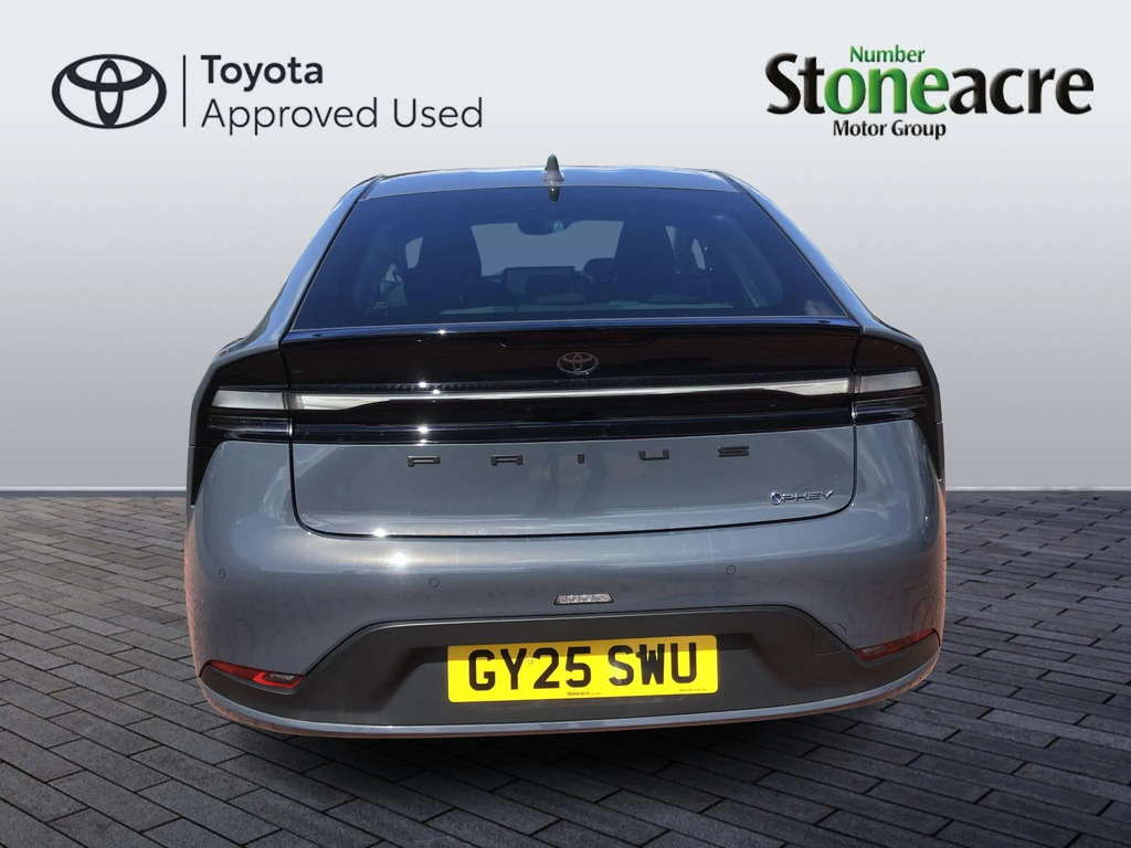 Toyota Prius 2.0 Phev Design Cvt Grey #20