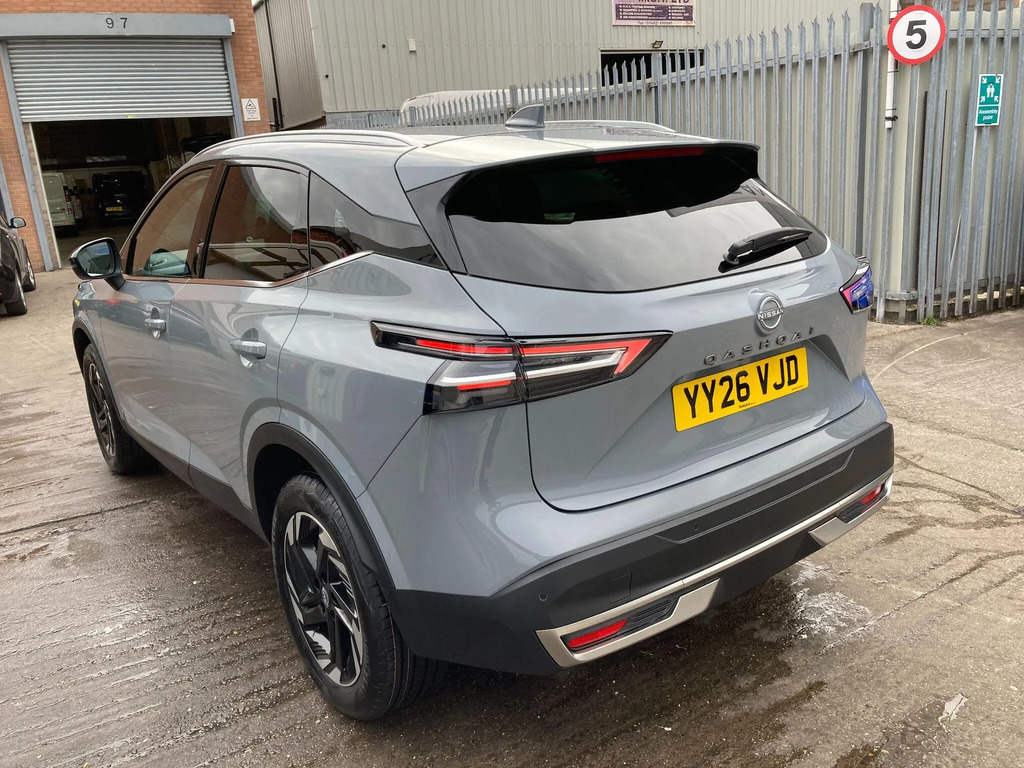Nissan Qashqai 1.5 E-power 205 Tekna Grey #25