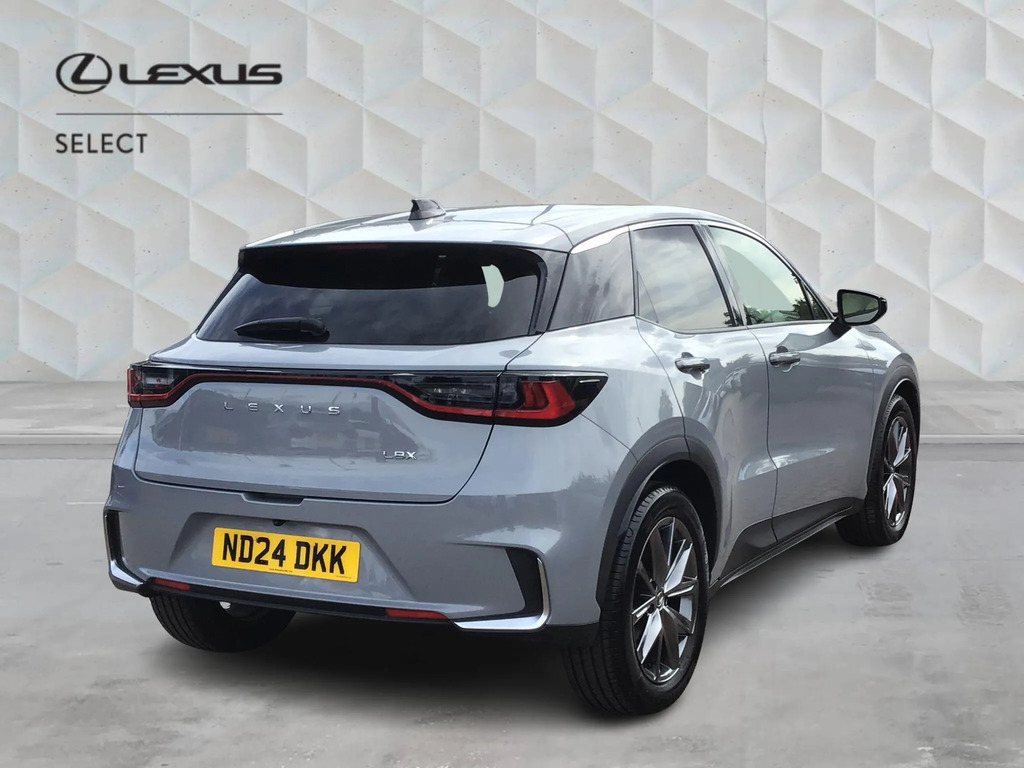 Lexus LBX 1.5 Vvt-ie Premium Plus E-cvt Euro 6 Ss  #4