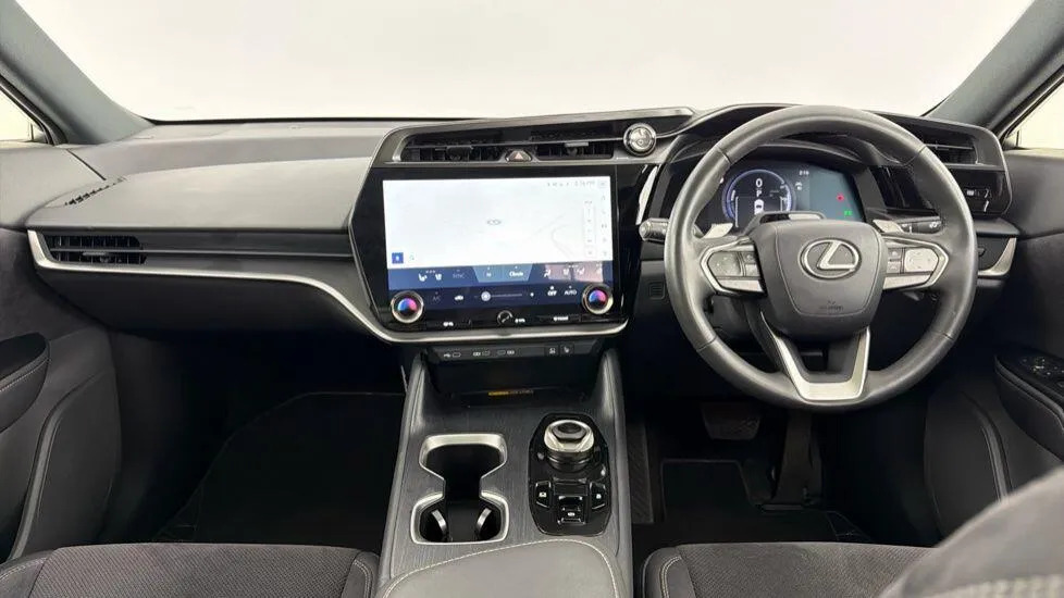Lexus RZ 450E 71.4Kwh Takumi Direct4 Black #8