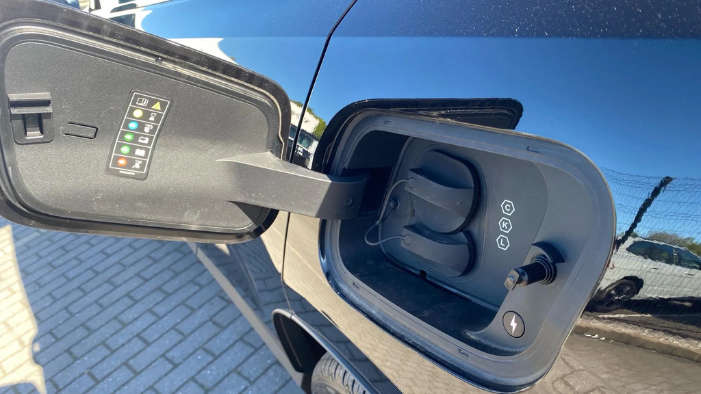 Volvo EX30 Ex30 200Kw Sm Extended Range Ultra 69Kwh Grey #14