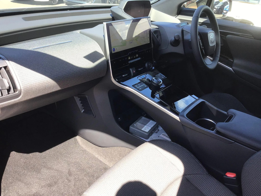 Toyota bZ4X 71.4 Kwh Motion 11Kw Obc #5