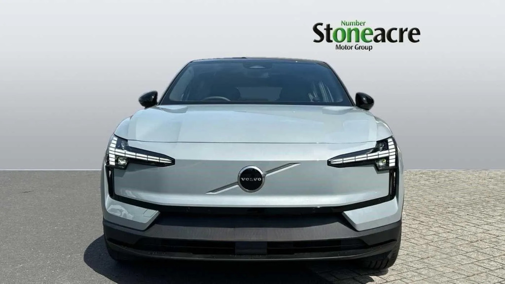 Volvo EX30 200Kw Sm Extended Range Plus 69Kwh #2