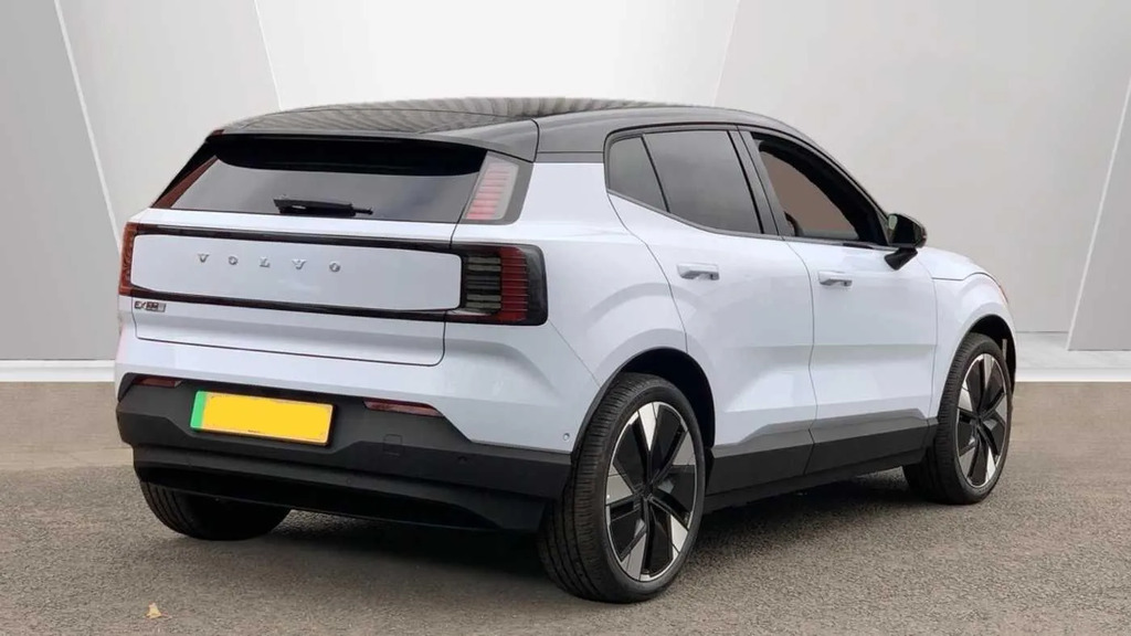 Volvo EX30 P5 Long Range 69Kwh Ultra #5