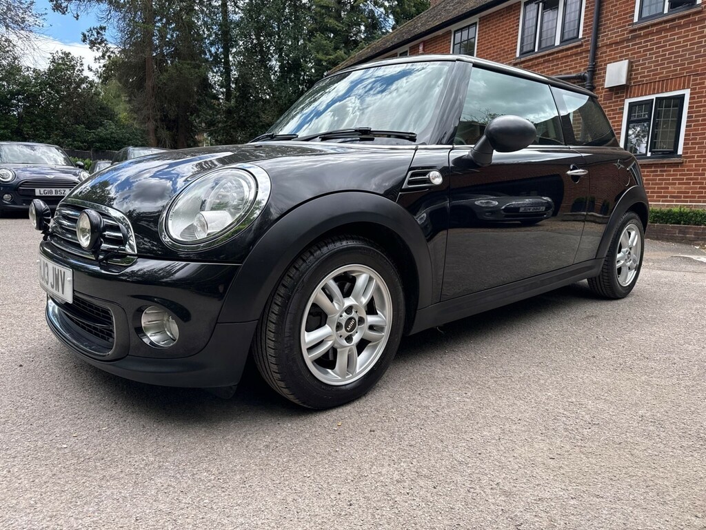 Mini Hatch 1.6 One Euro 5 HJ13JWV  #2