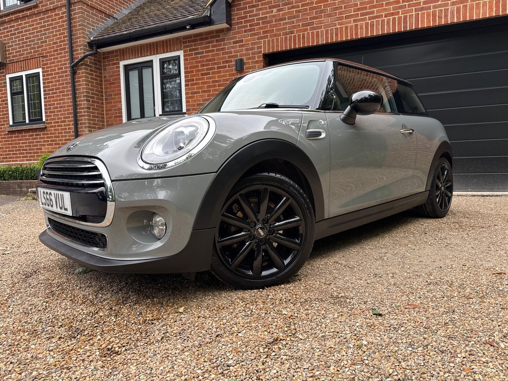 Mini Hatch 1.5 Cooper Euro 6 Ss 