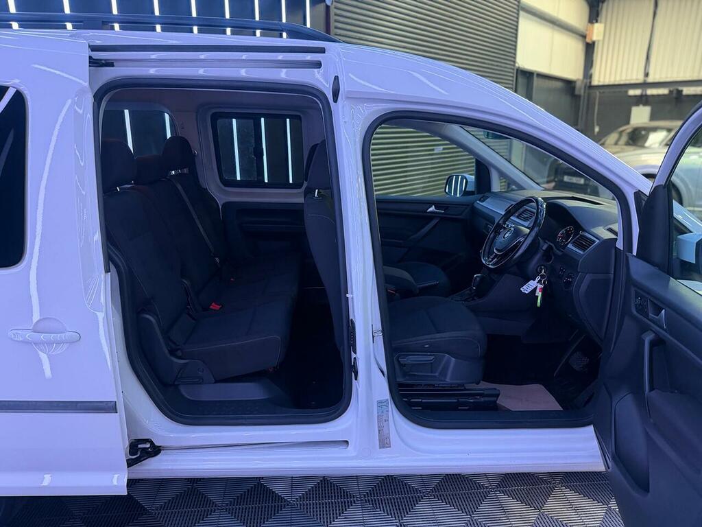 Volkswagen Caddy Maxi Life 2.0 Tdi Wheel Chair Access Purple #43