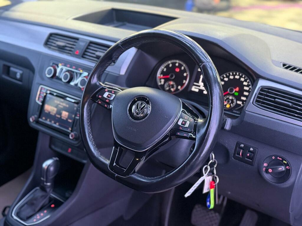 Volkswagen Caddy Maxi Life 2.0 Tdi Wheel Chair Access Purple #26