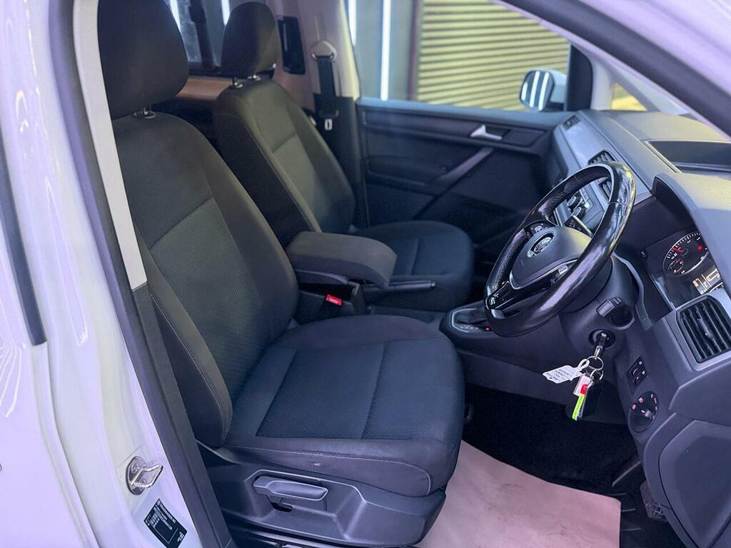 Volkswagen Caddy Maxi Life 2.0 Tdi Wheel Chair Access Purple #25