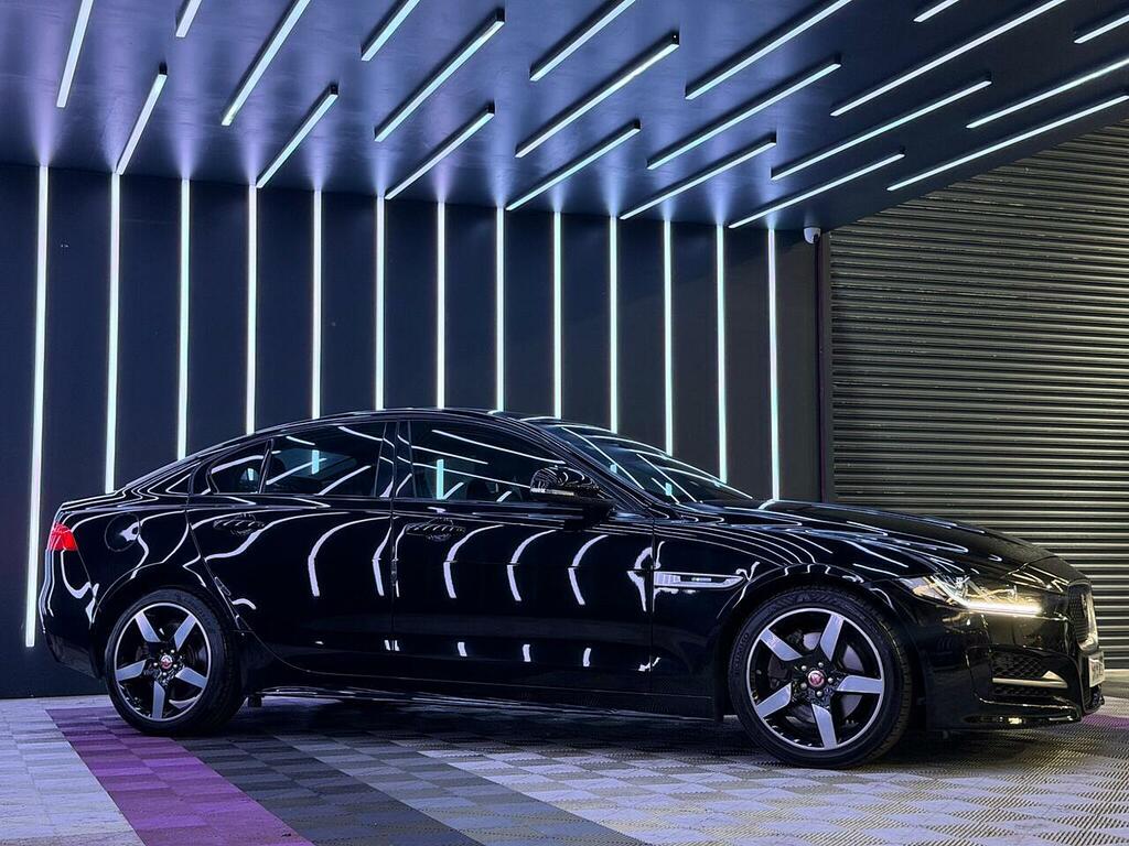 Jaguar XE 2.0I Gpf R-sport Euro 6 Ss Black #6