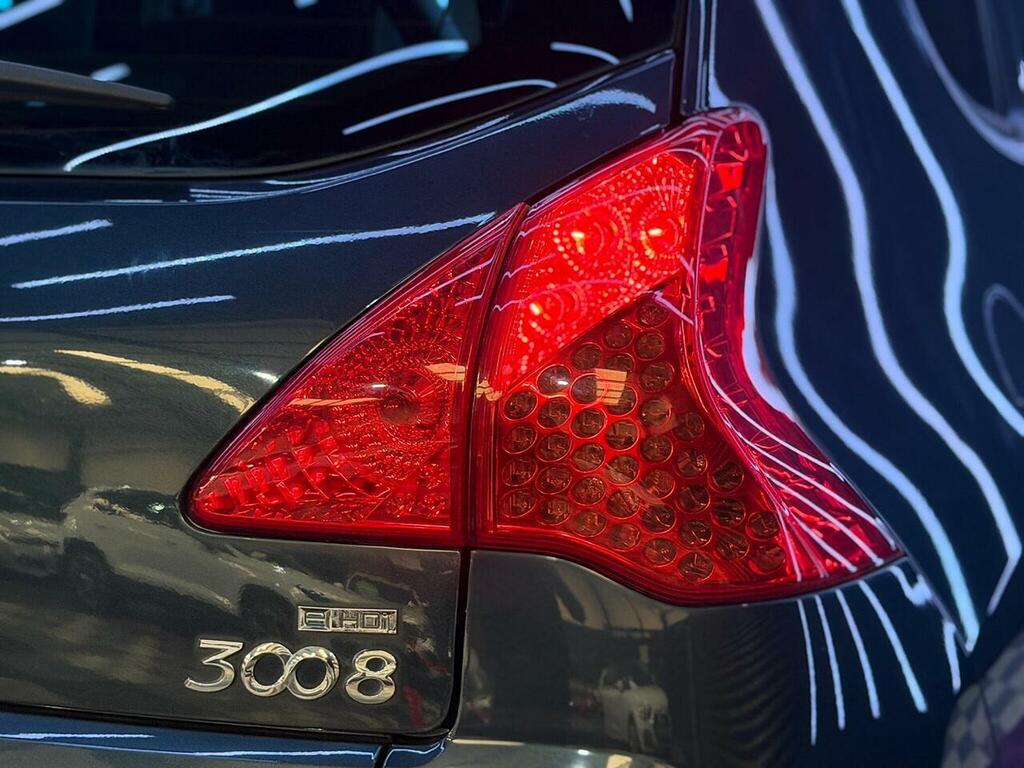 Peugeot 3008 Suv Hdi Allure 201363 White #13