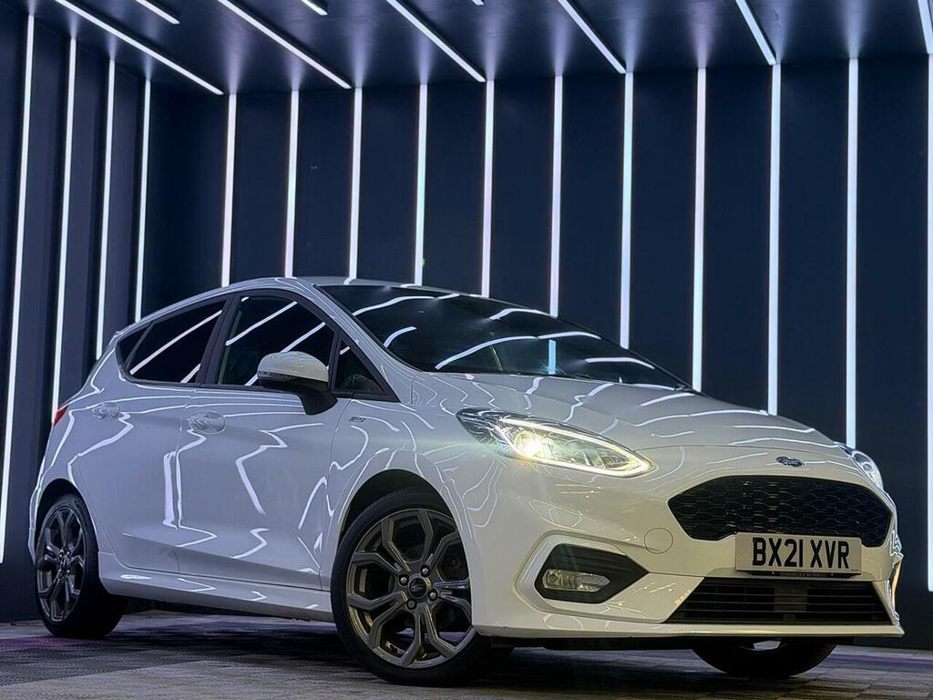 Ford Fiesta Trend Red #1