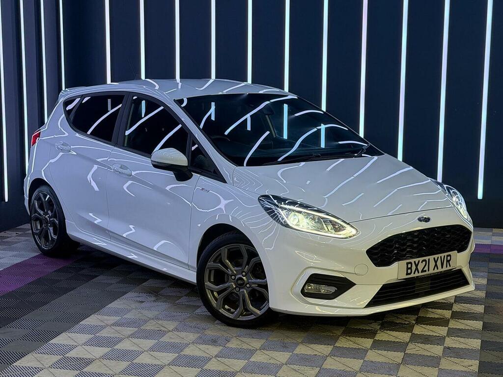 Ford Fiesta Trend Red #2
