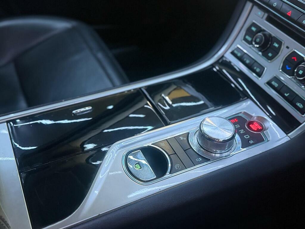 Jaguar XF Luxury Red #47