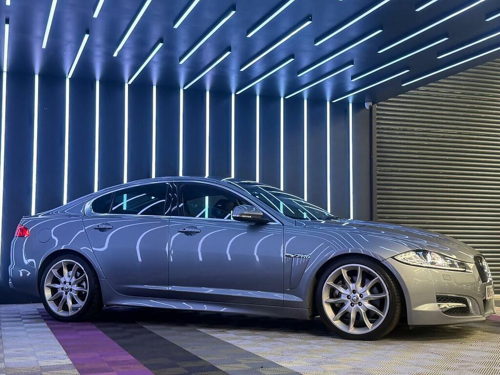 Jaguar XF Luxury Red #18
