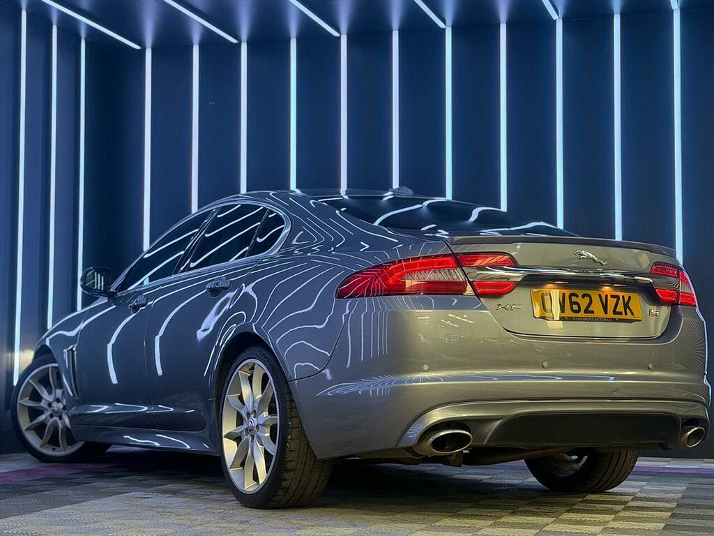 Jaguar XF Luxury Red #16