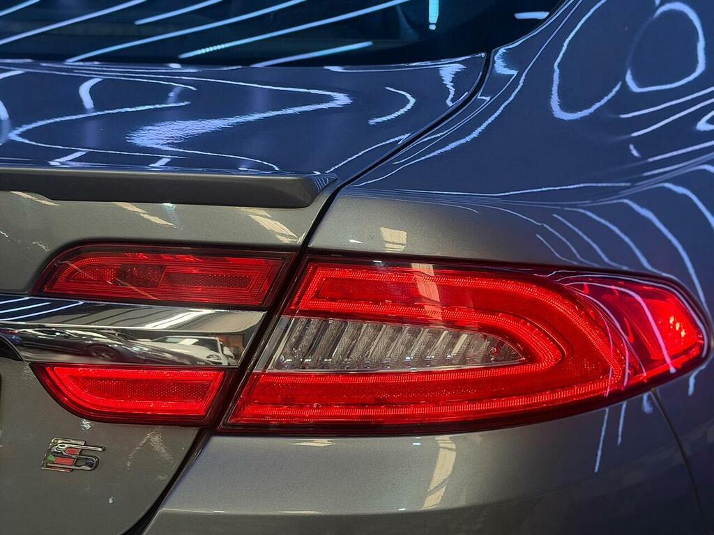 Jaguar XF Luxury Red #11