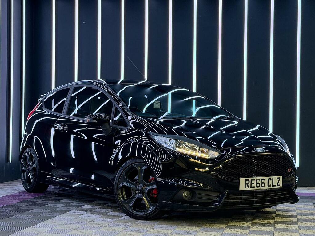 Ford Fiesta 1.6T Ecoboost St-3 Euro 6 Black