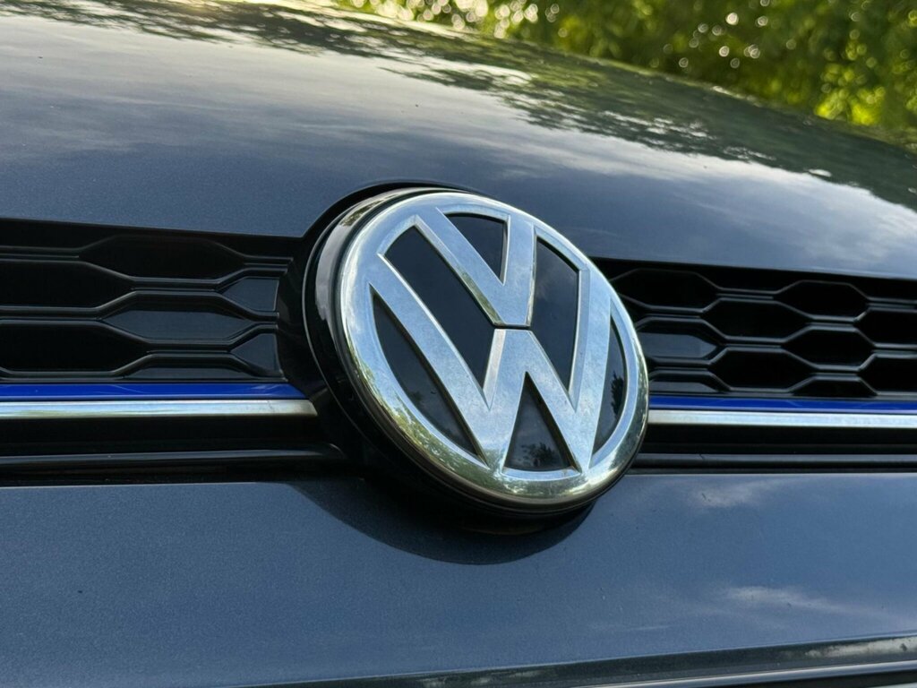 Volkswagen e-Golf 99Kw E-golf 35Kwh Black #11