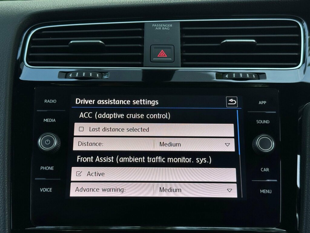 Volkswagen e-Golf 99Kw E-golf 35Kwh Black #42