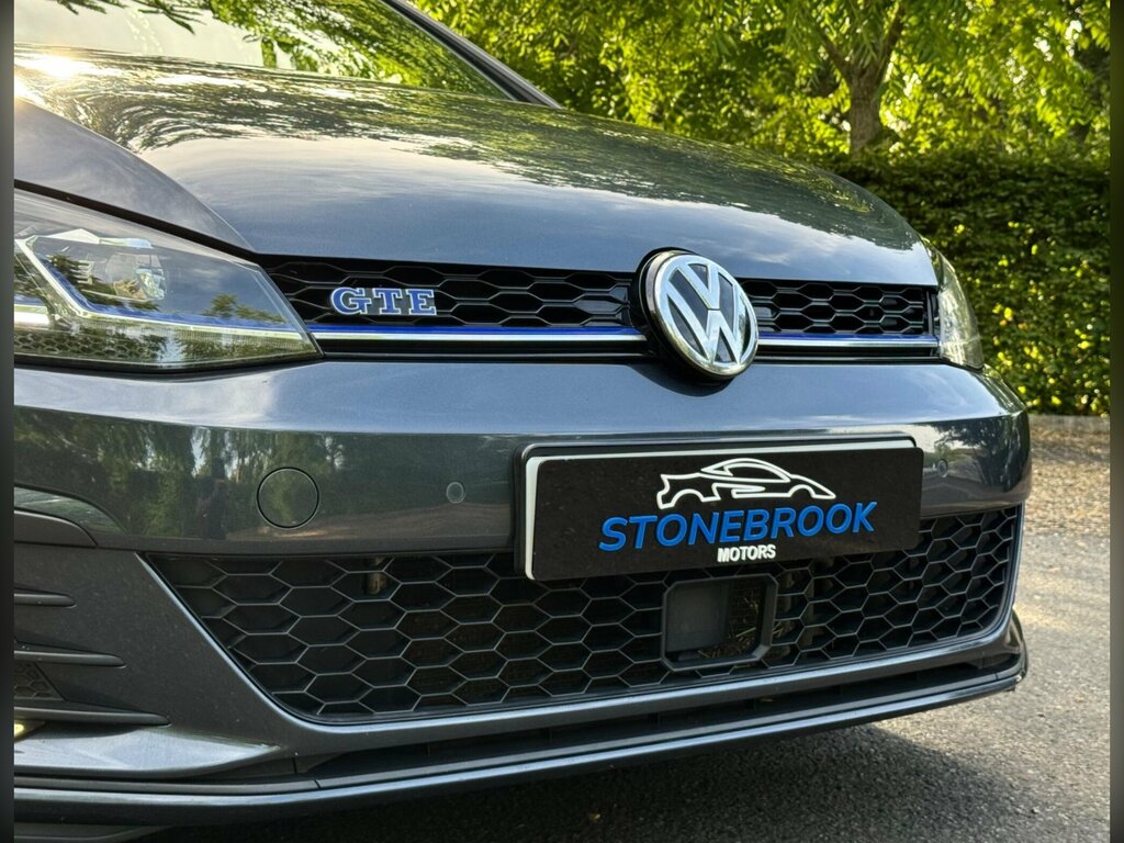 Volkswagen e-Golf 99Kw E-golf 35Kwh Black #7