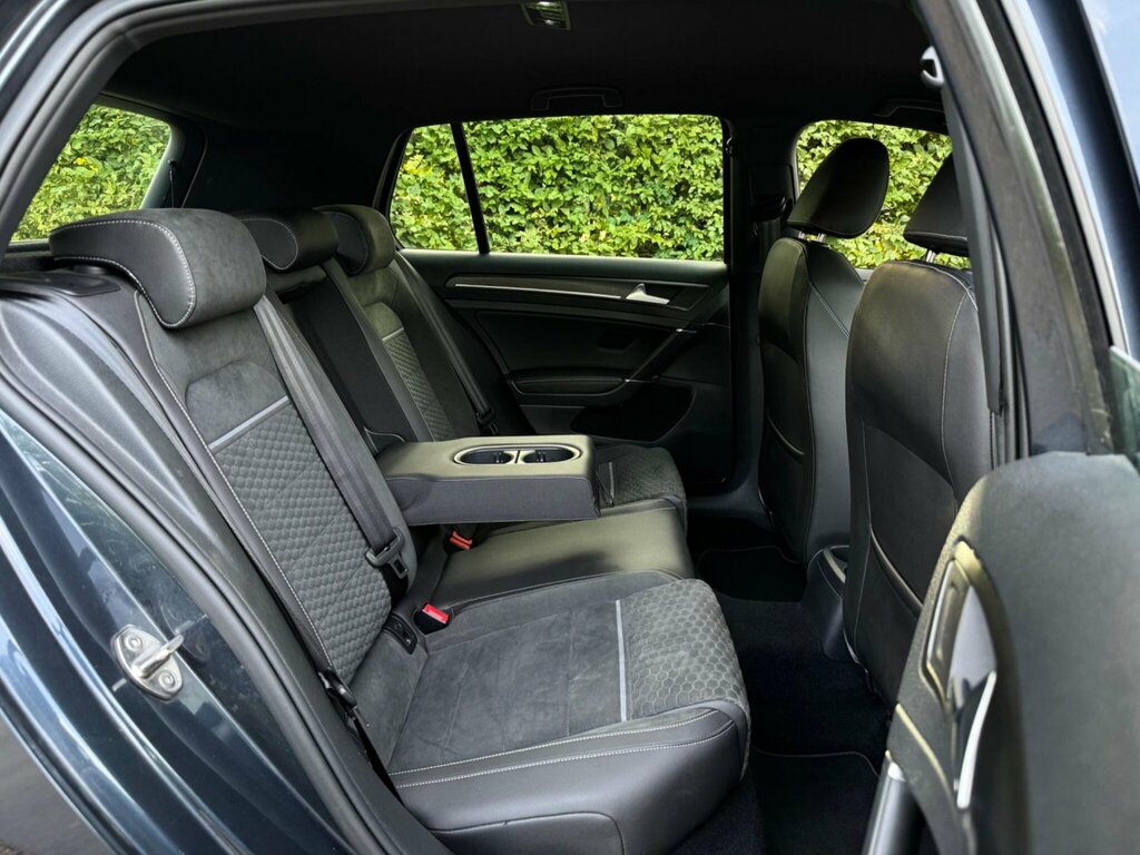 Volkswagen e-Golf 99Kw E-golf 35Kwh Black #59