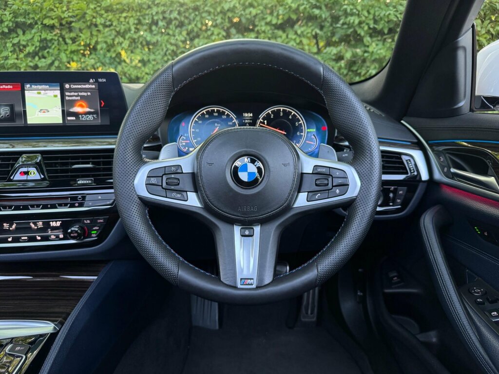 BMW 5 Series 3.0 540I M Sport Xdrive Euro 6 Ss White #3