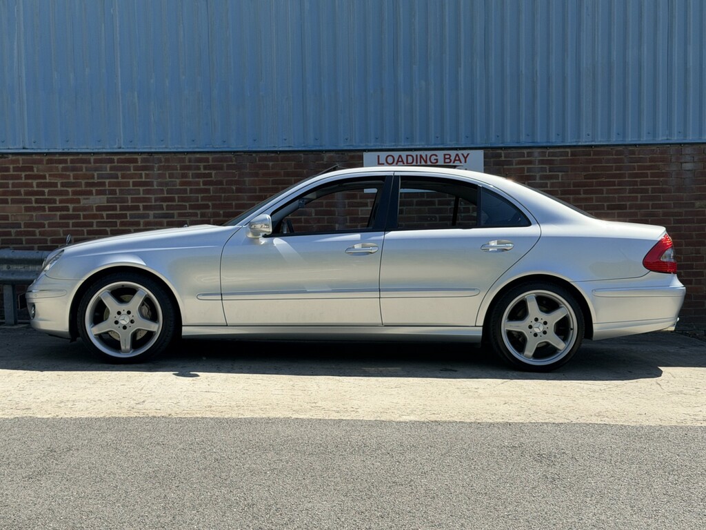 Mercedes-Benz E Class E Class Blue #2