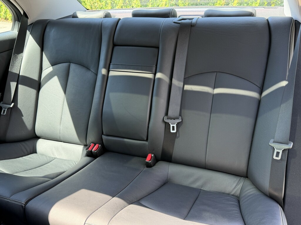 Mercedes-Benz E Class E Class Blue #20