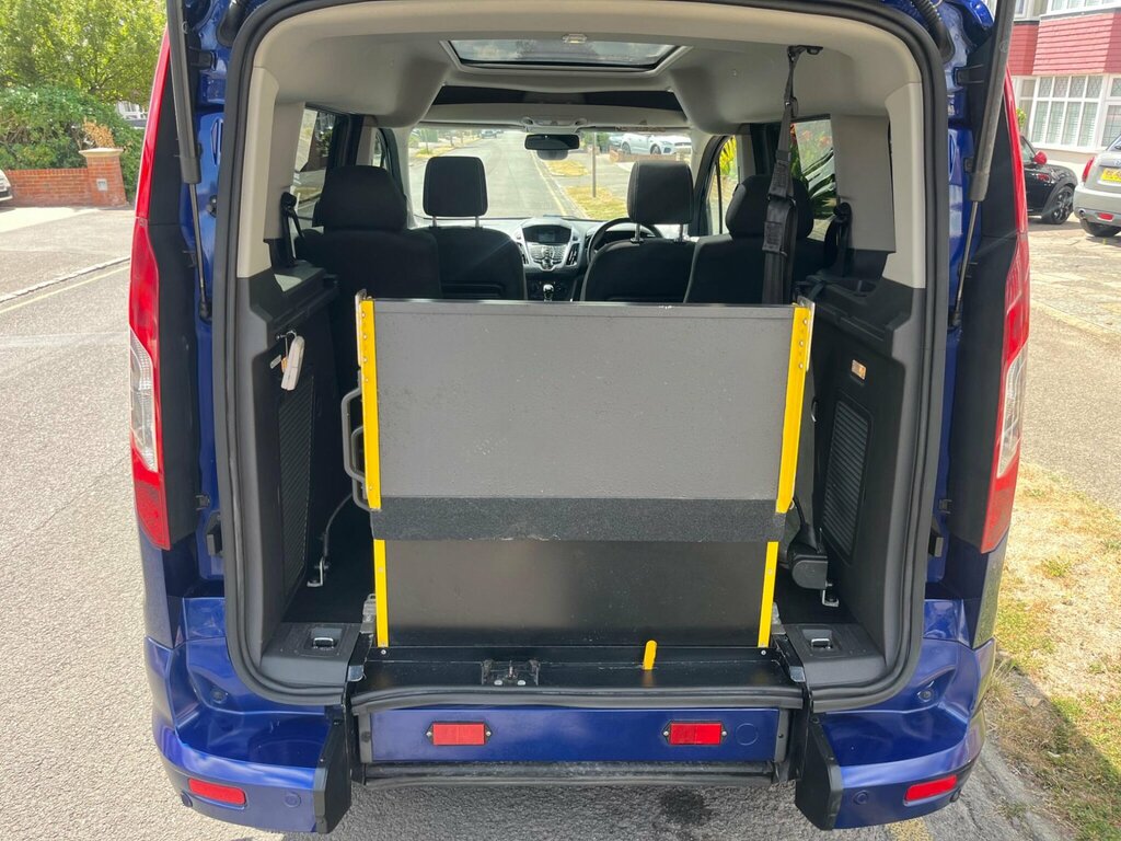 Ford Tourneo Connect 1.5 Tdci Titanium Euro 6 Blue #3