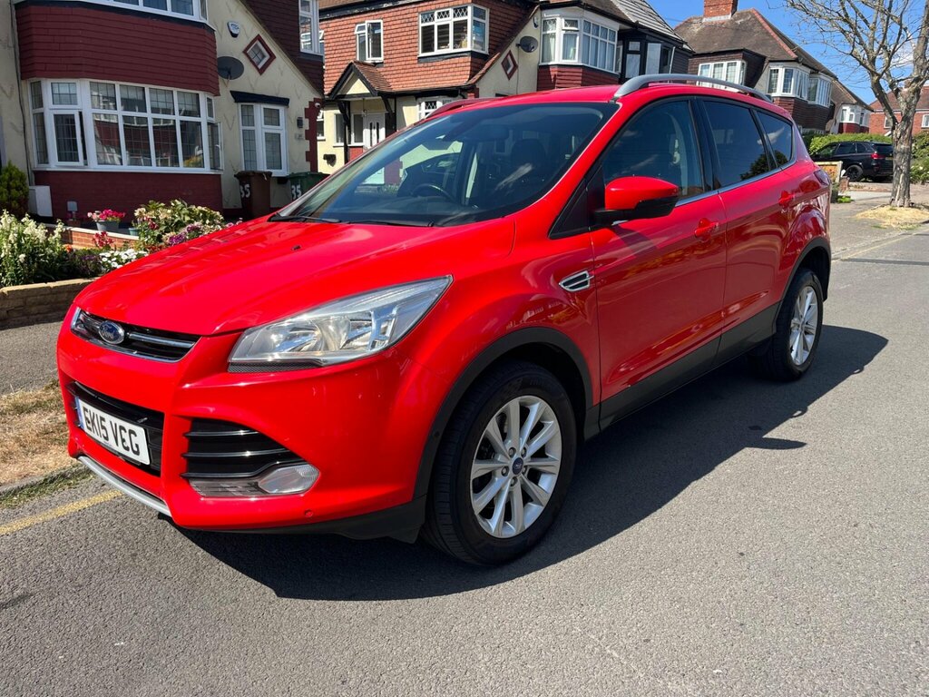 Ford Kuga 2.0 Tdci Titanium 2Wd Euro 6 Ss EK15VCG Red