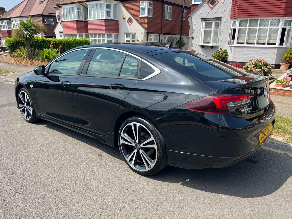 Vauxhall Insignia 2.0 Turbo D Blueinjection Sri VX Line Nav Grand Sp Black #2
