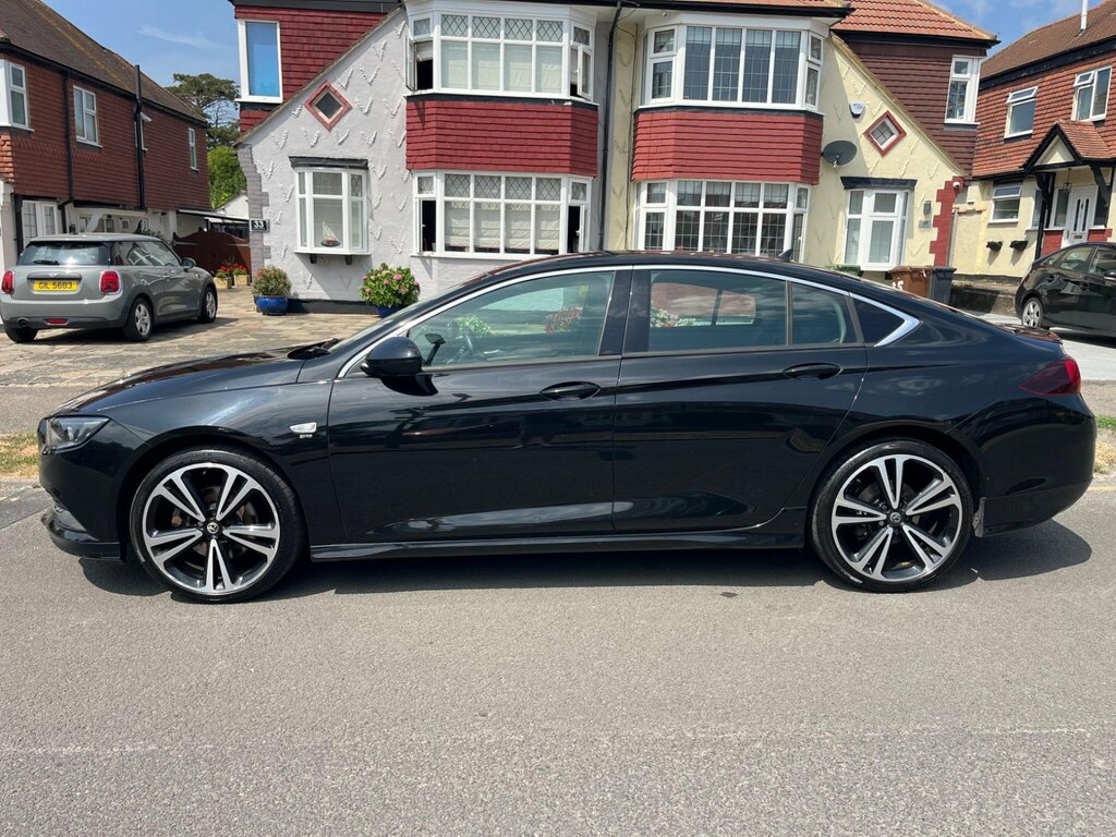 Vauxhall Insignia 2.0 Turbo D Blueinjection Sri VX Line Nav Grand Sp Black #6