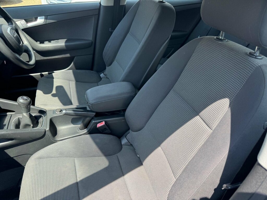 Audi A3 1.6 Special Edition Blue #18
